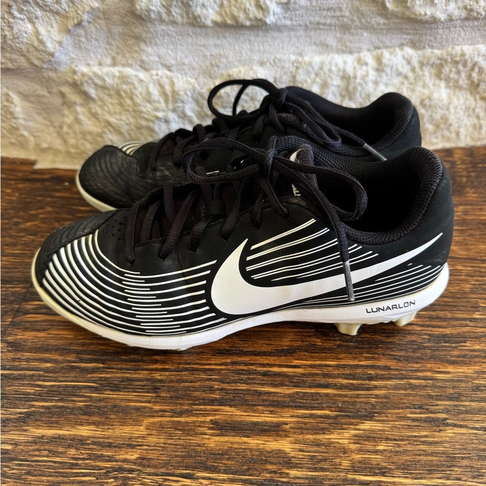 Nike Lunarlon Black and White Softball Cleats- women size 8